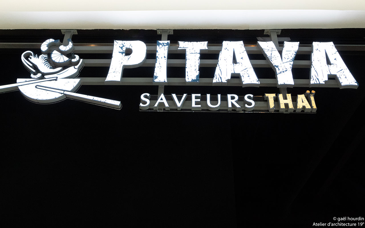 Enseigne du restaurant Pitaya à Cesson-Sevigné